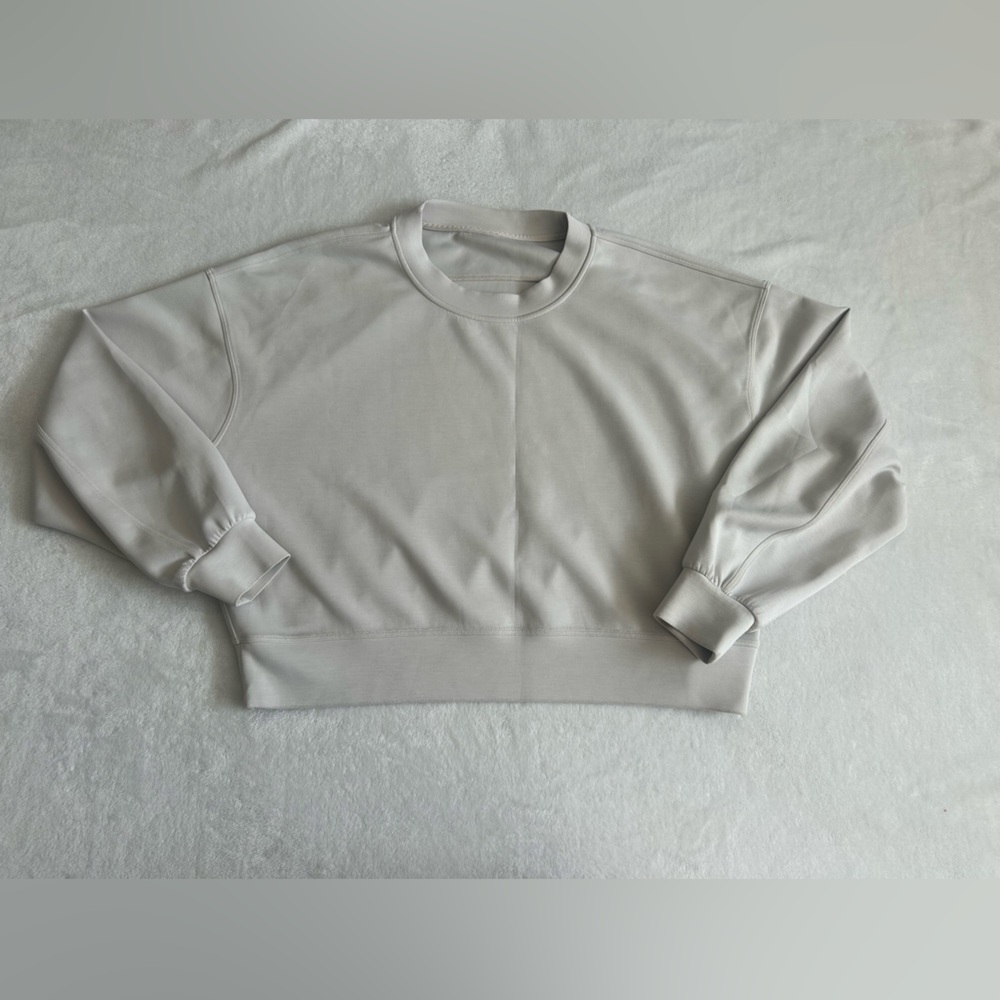 Lululemon Perfectly Oversized Cropped Crew *Softstreme™ White Opal